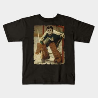 Cesare Maniago - Minnesota North Stars, 1968 Kids T-Shirt